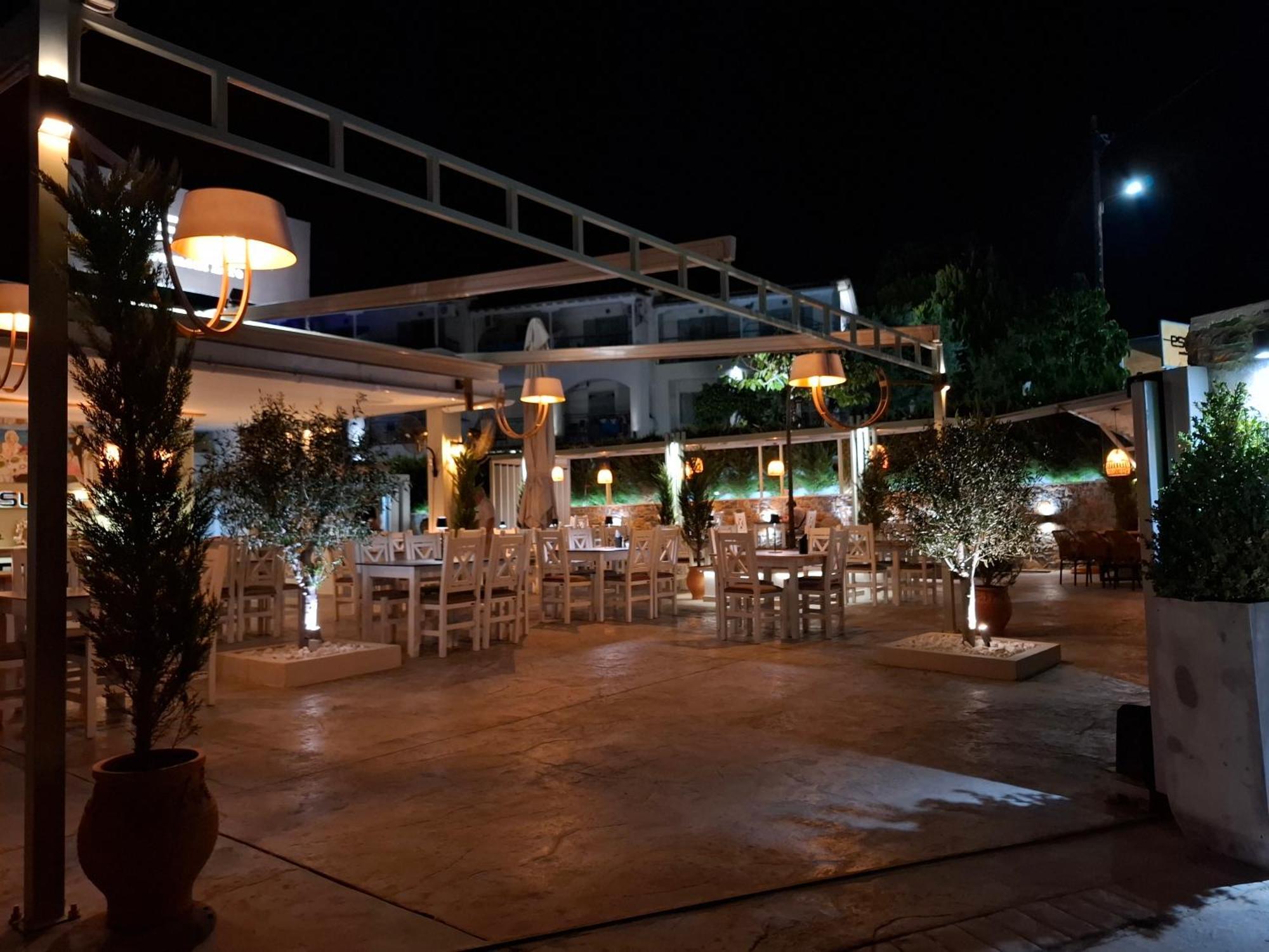 Hotel Marina コリオス エクステリア 写真